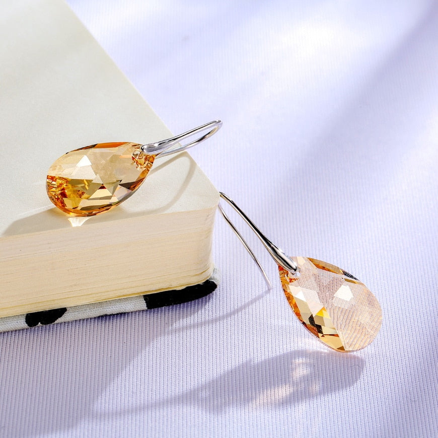 Kristallörhängen Dam Sterling Silver Bermudablå Droppdesign